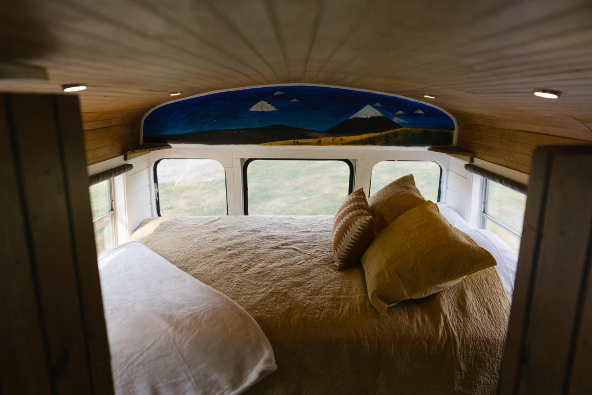 Route 6 Campground Gaines Room photo